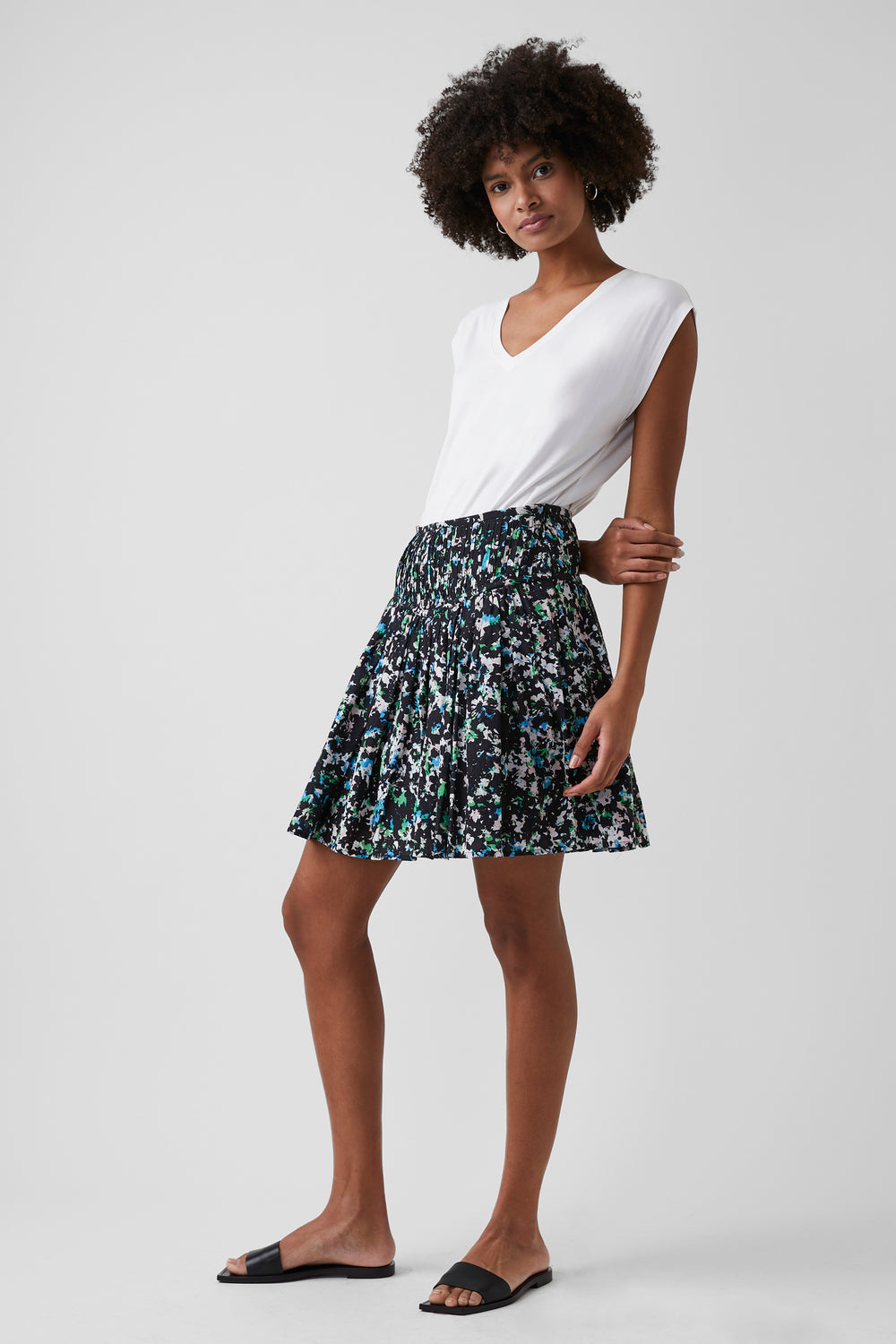 Patterned mini outlet skirt uk