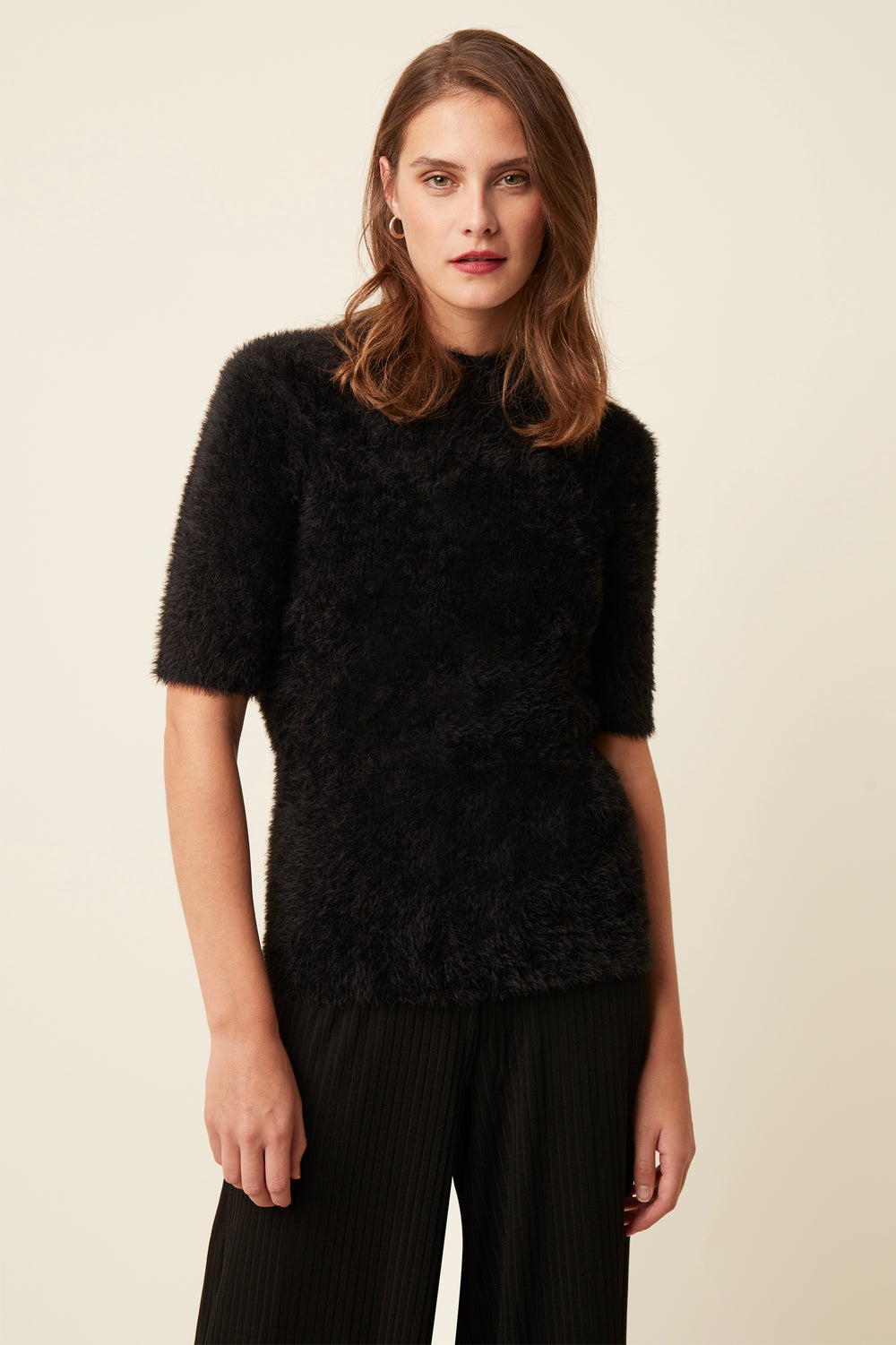 Black fur clearance jumper